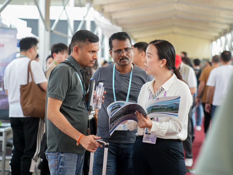 APK Showcases 5G Smart Healthcare Solutions at the 137th Canton Fair, Leading the New Trend in Intelligent Healthcare