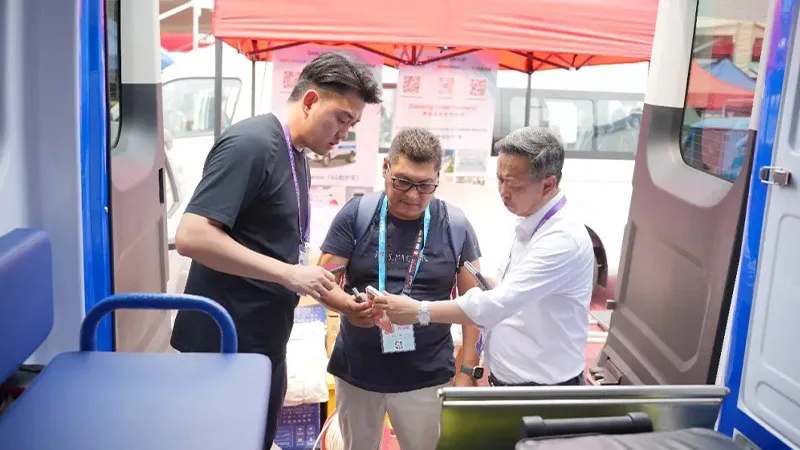 The 139th Canton Fair Concludes Successfully! 5G Ambulances Make a Stunning Debut, Leading the Way in the New Global Emergency Rescue Arena