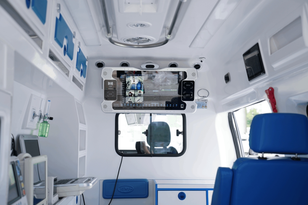 apk-showcases-smart-emergency-equipment-4.jpg apk-showcases-smart-emergency-equipment-4.jpg