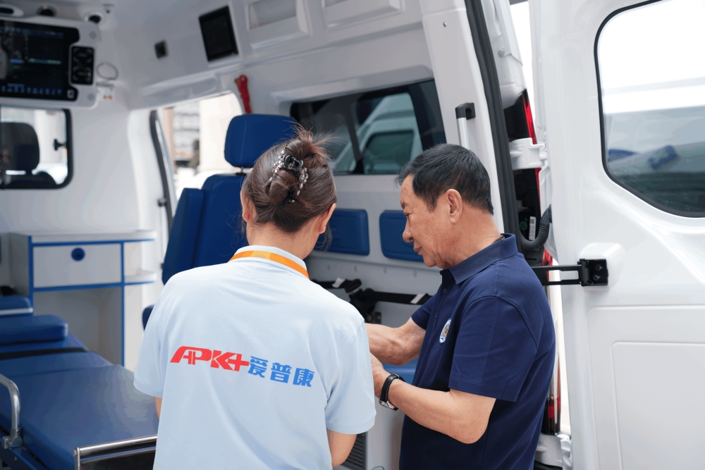 apk-showcases-smart-emergency-equipment-7.jpg apk-showcases-smart-emergency-equipment-7.jpg