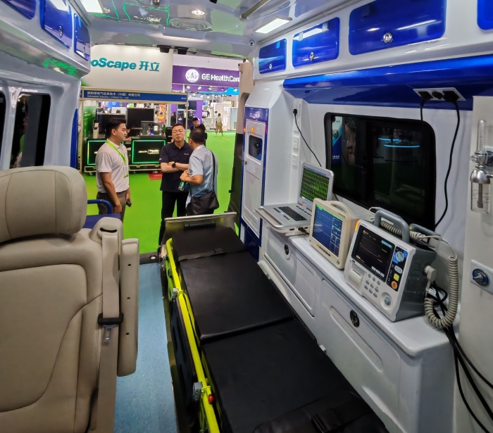 returning-to-beijing-sanling-group02.jpg returning-to-beijing-sanling-group02.jpg